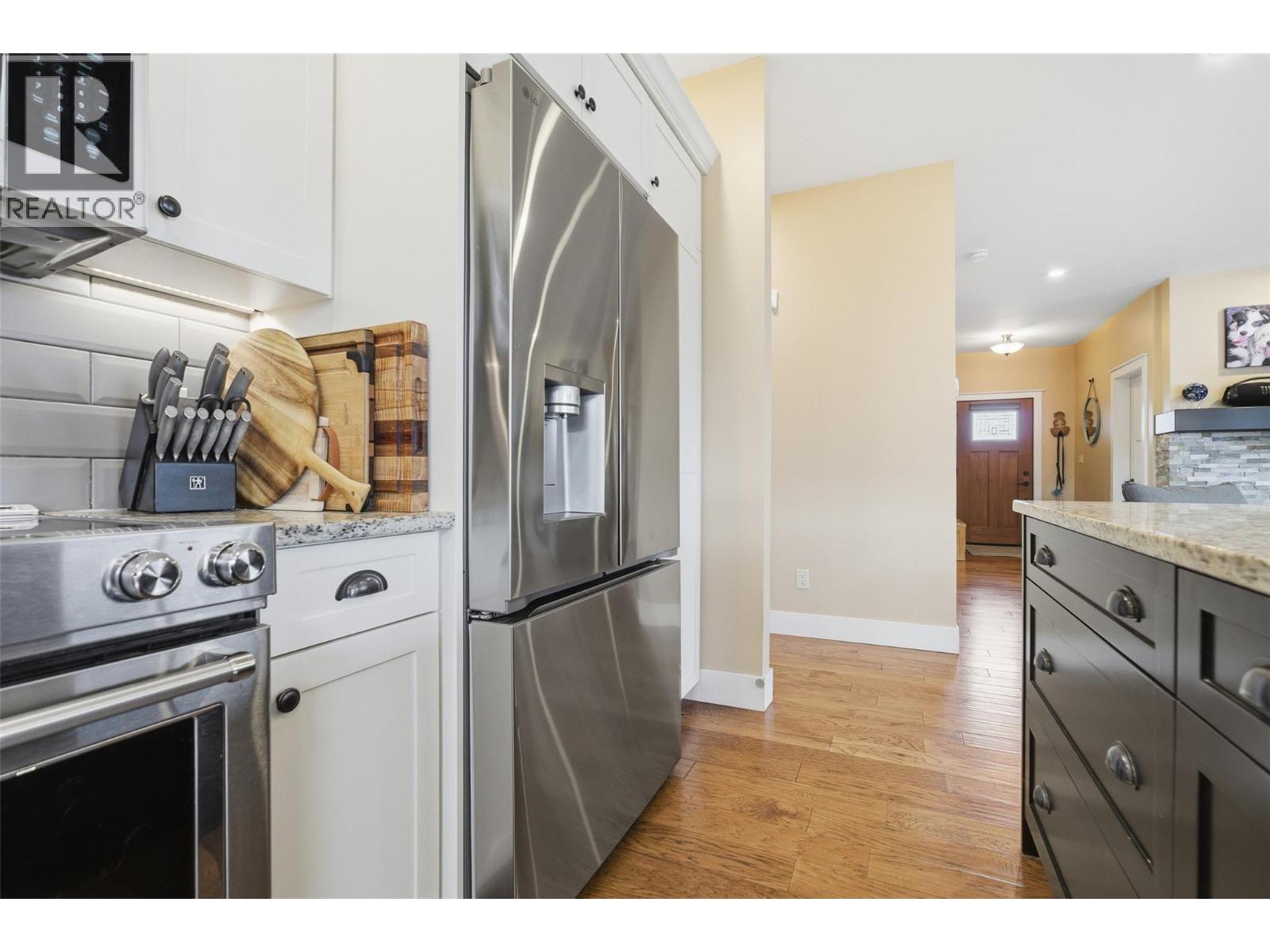 3010 HILTON Drive, Merritt