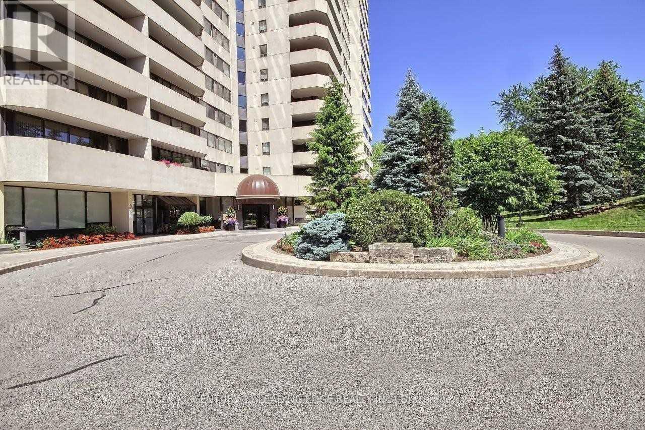 #1708 75 WYNFORD HEIGHTS CRESCENT - 38