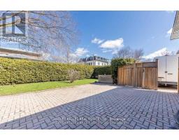 Bsmt - 550 Glencairn Avenue, Toronto, ON M6B1Z4 Photo 10