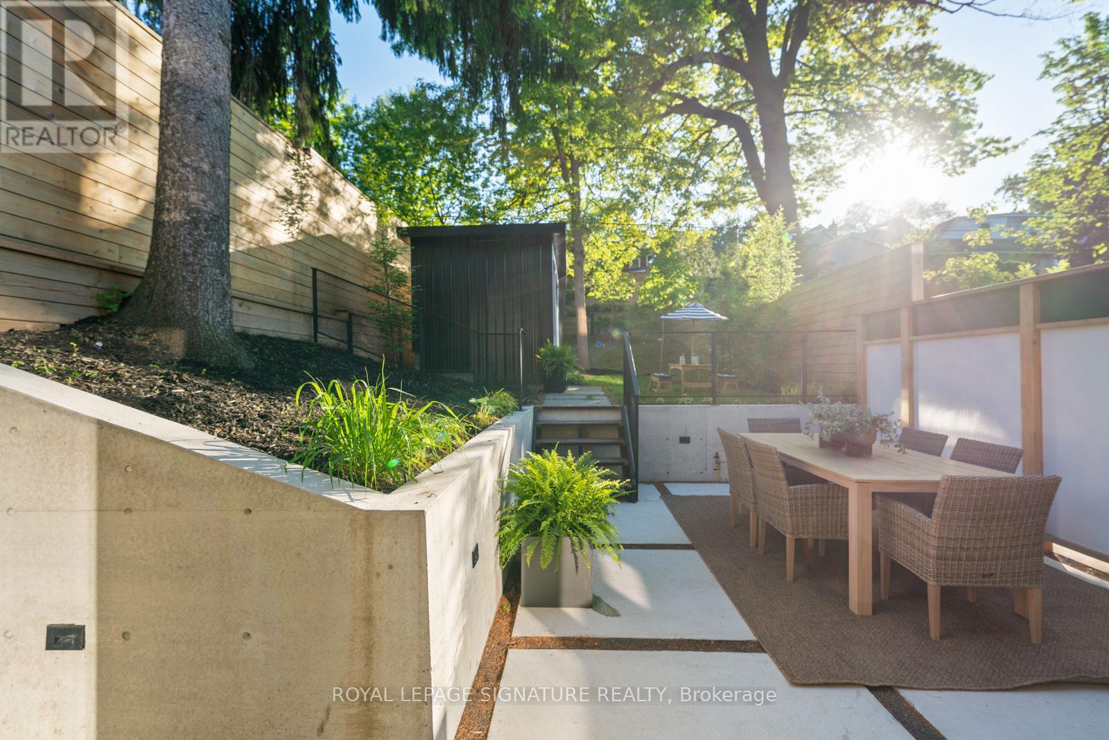 174 KENILWORTH AVENUE - 43