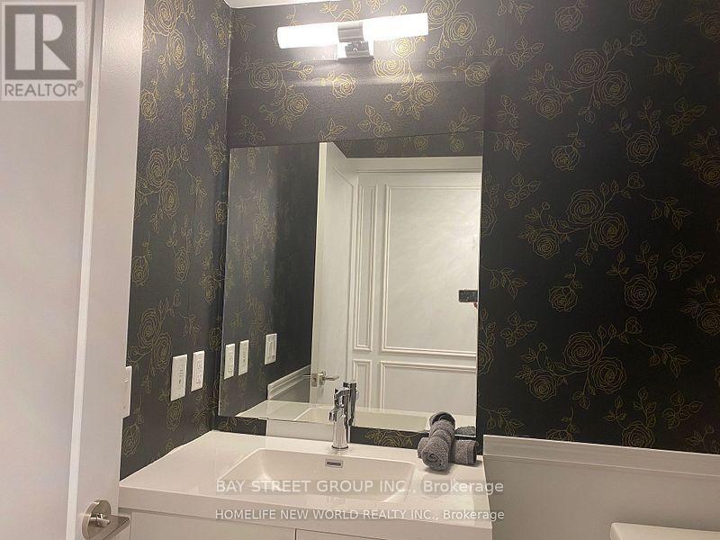 #2515 2545 SIMCOE STREET N - 7