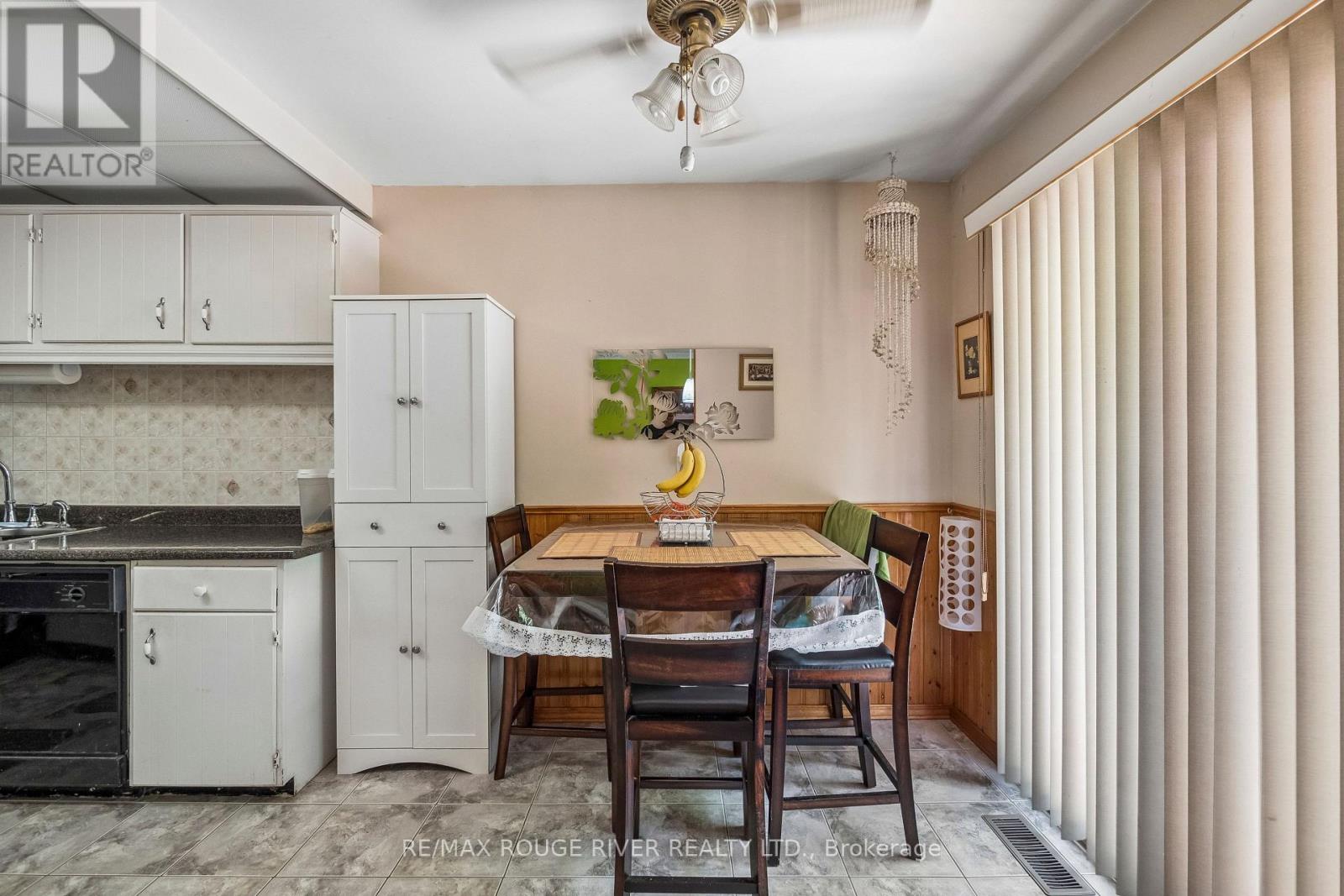 22 DUFFORT COURT - 16