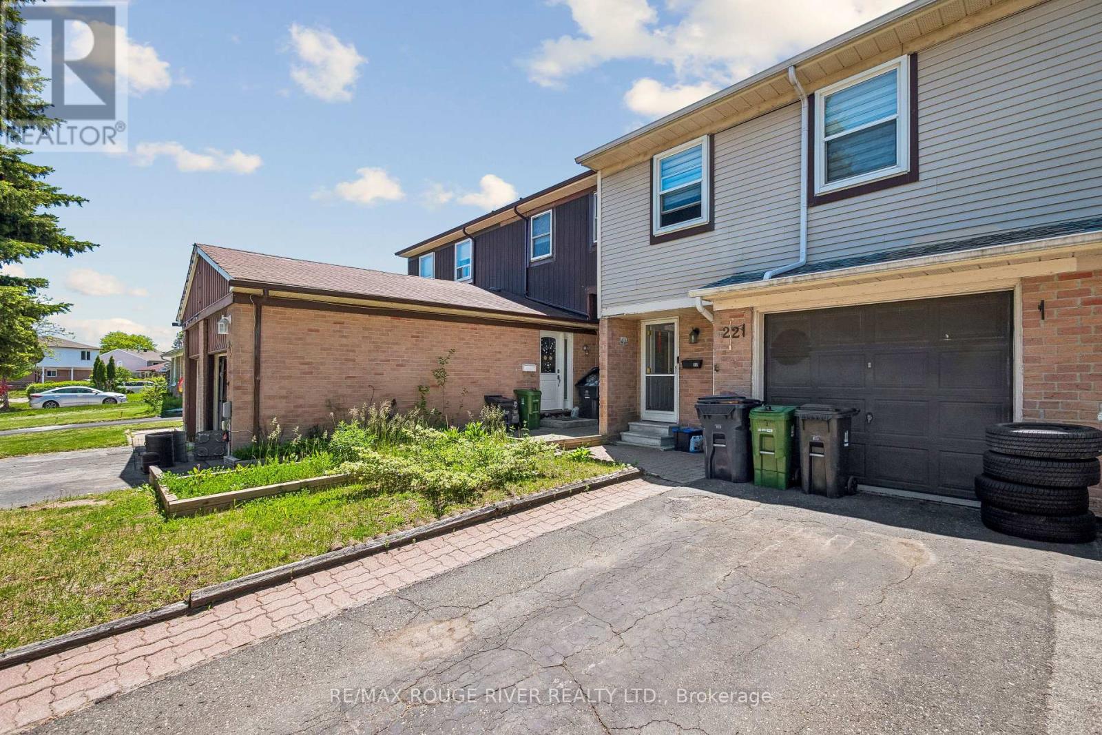 22 DUFFORT COURT - 4