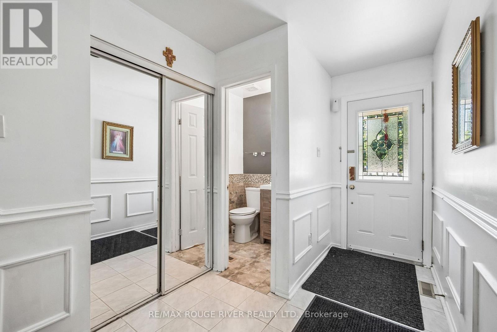 22 DUFFORT COURT - 5