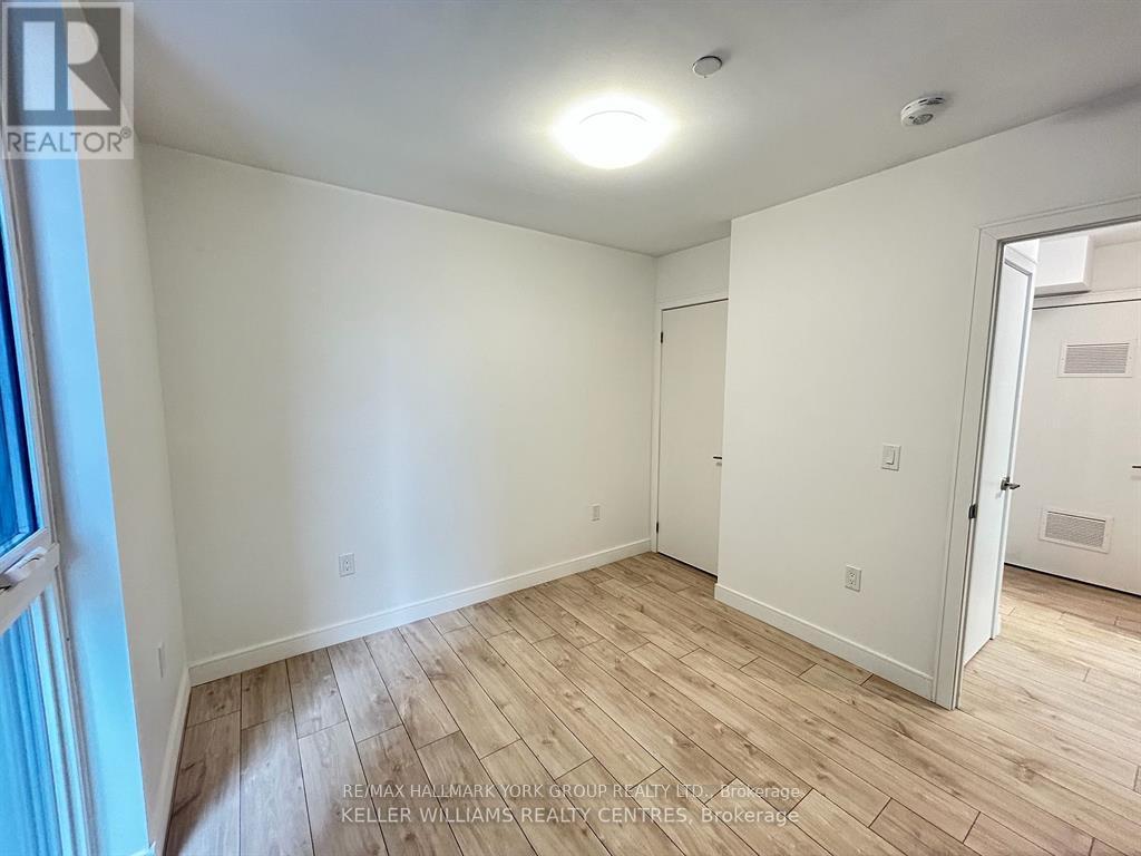 2 - 174 CLONMORE DRIVE