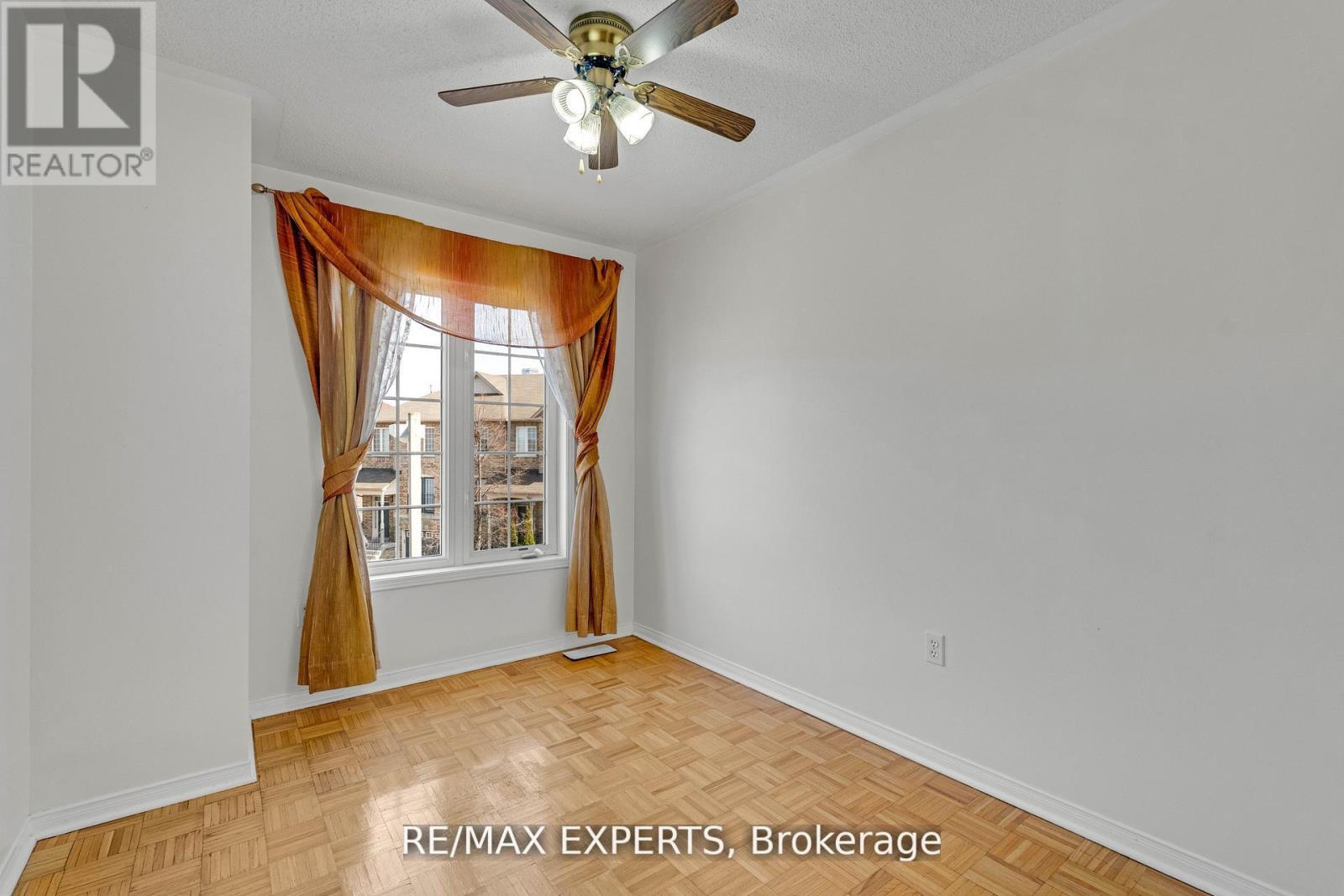 #61 19 FOXCHASE AVENUE - 25