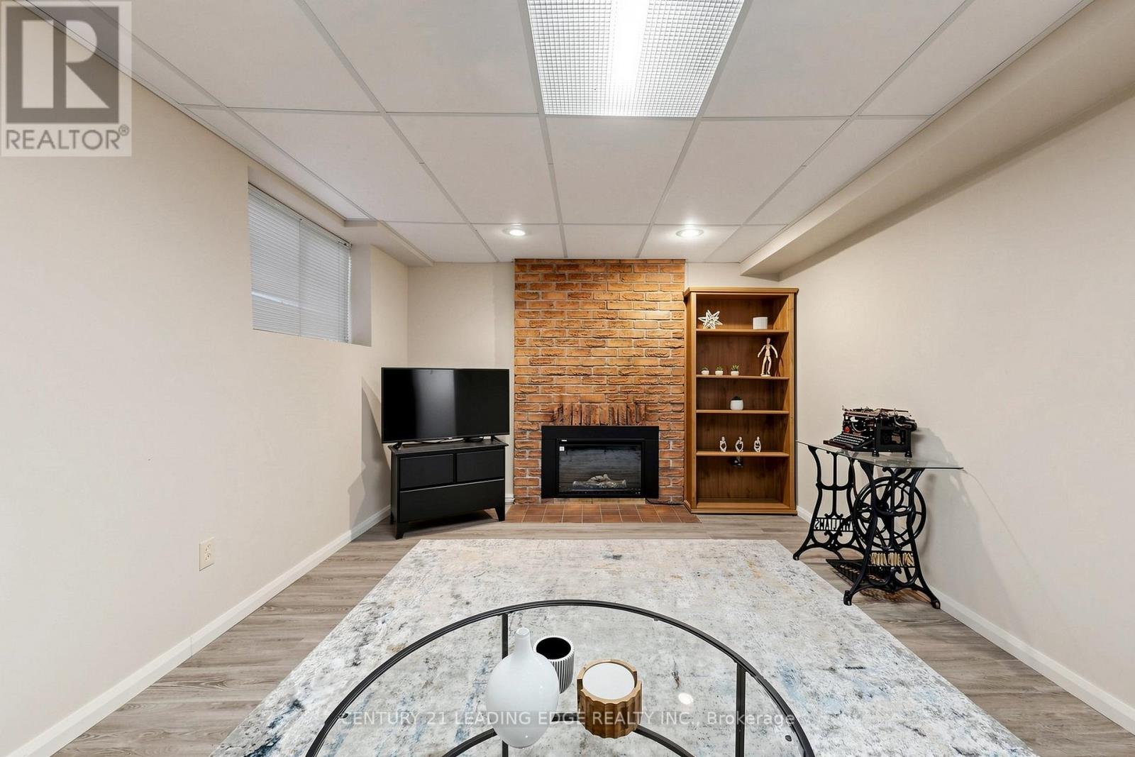 76 MARKVILLE ROAD - 31