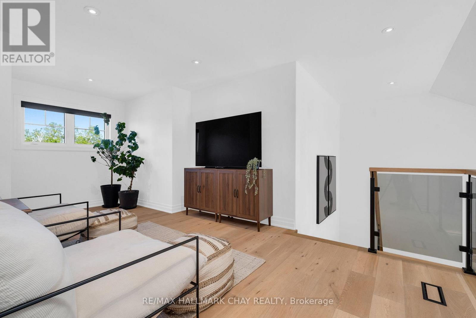 4 WALTER JAMES PARKWAY - 27