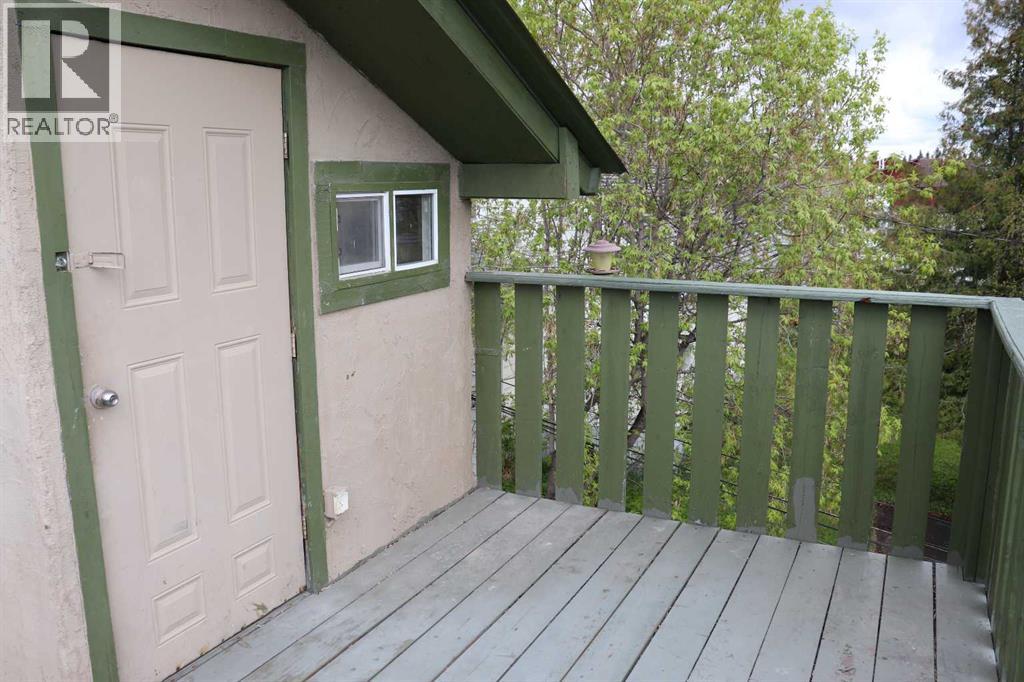 4723 5 Avenue - 9