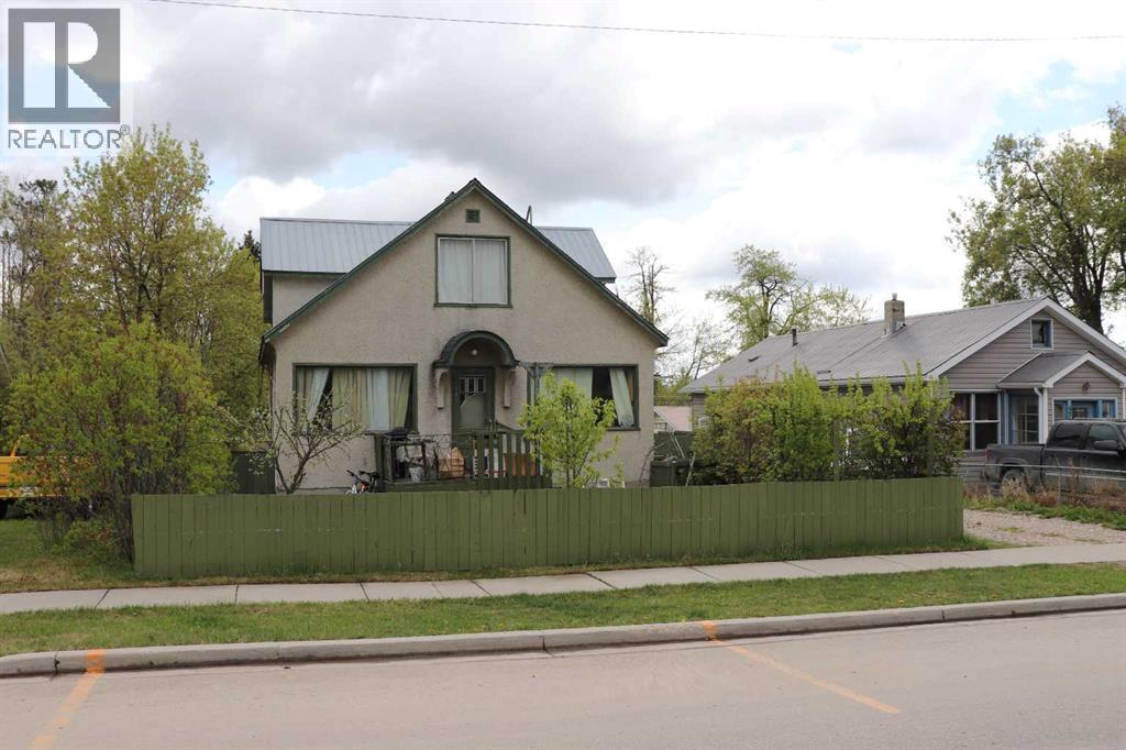 4723 5 Avenue - 14