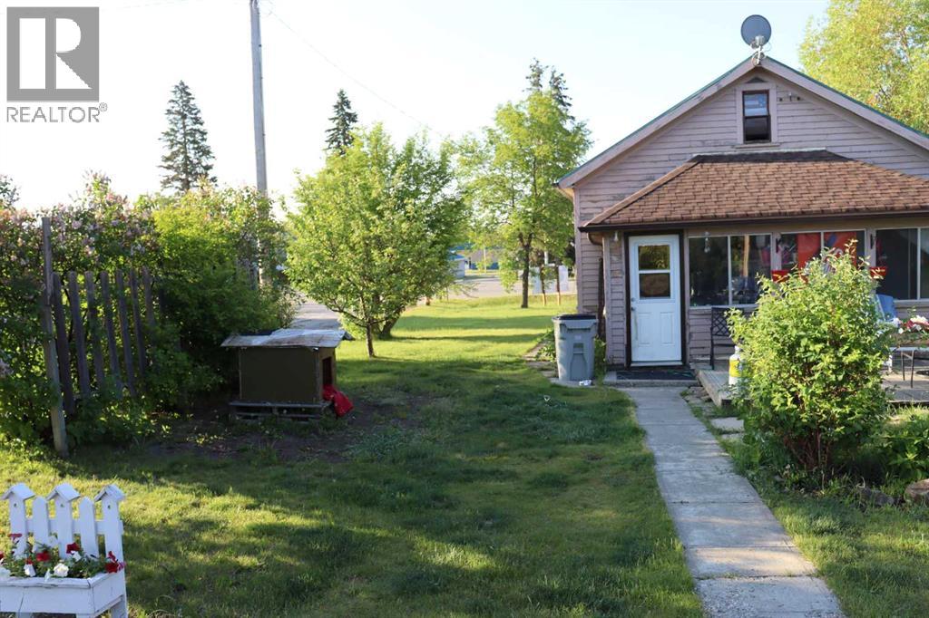 4702 4 Avenue - photo 3