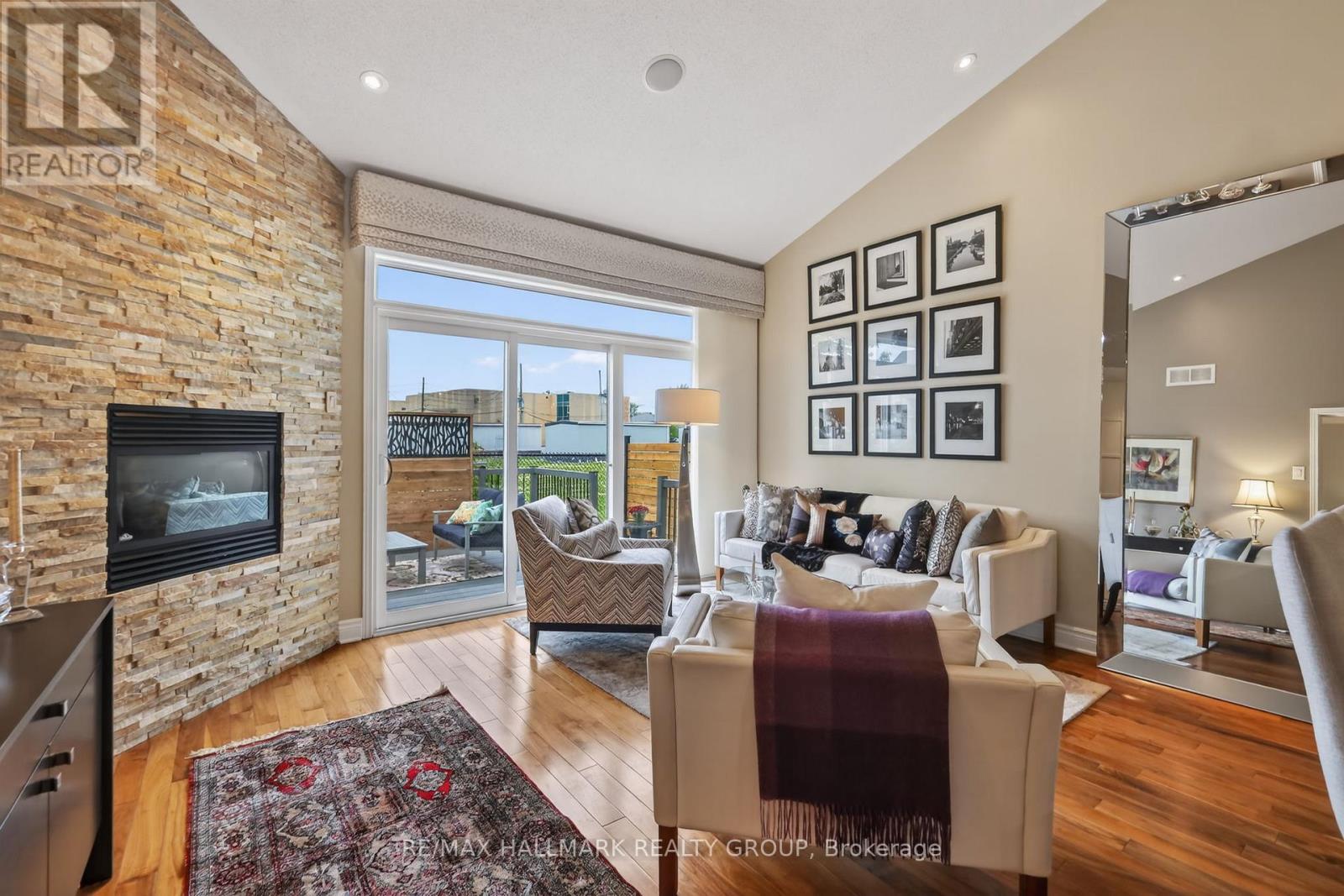 912 EASTBORO AVENUE - 11