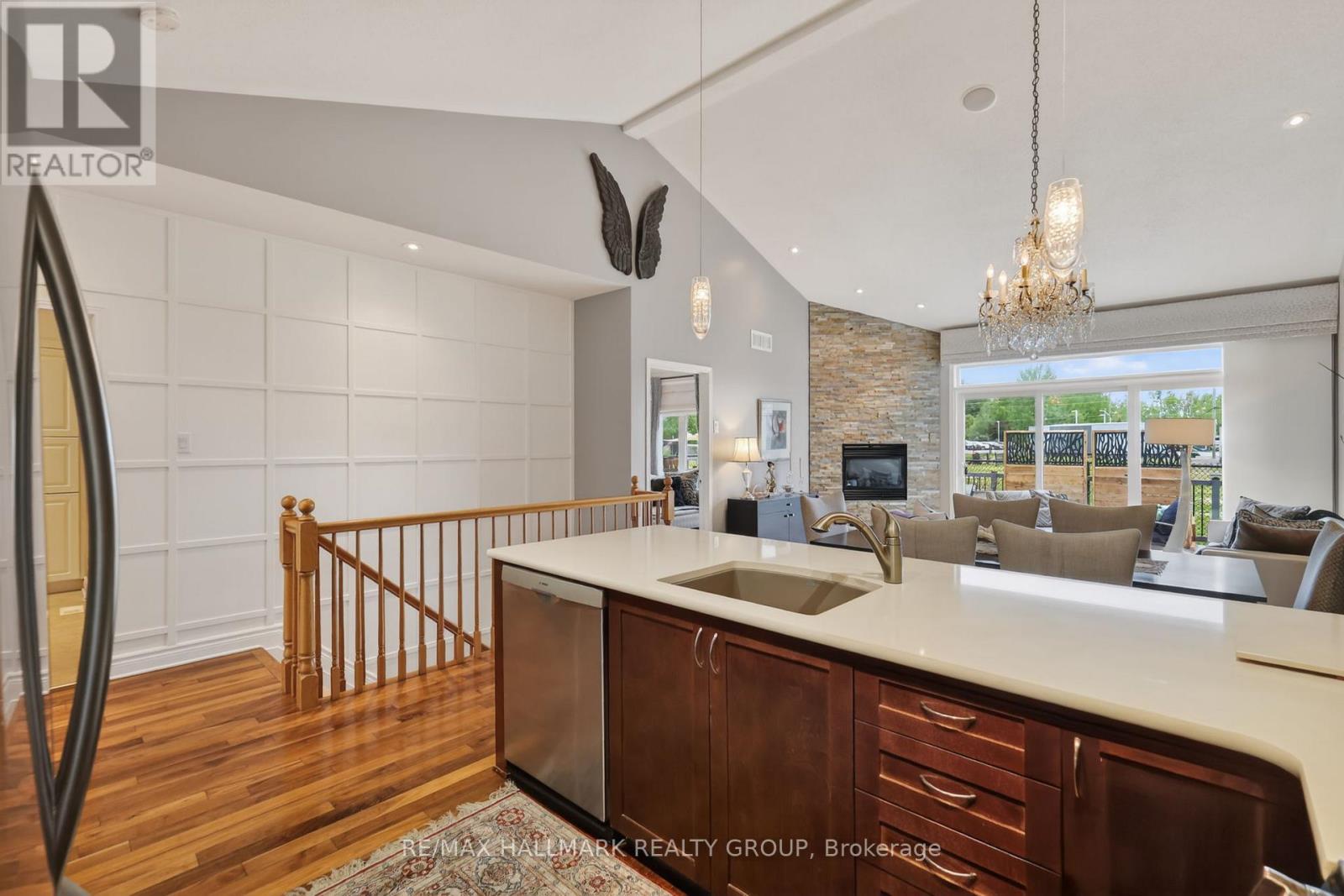 912 EASTBORO AVENUE - 7