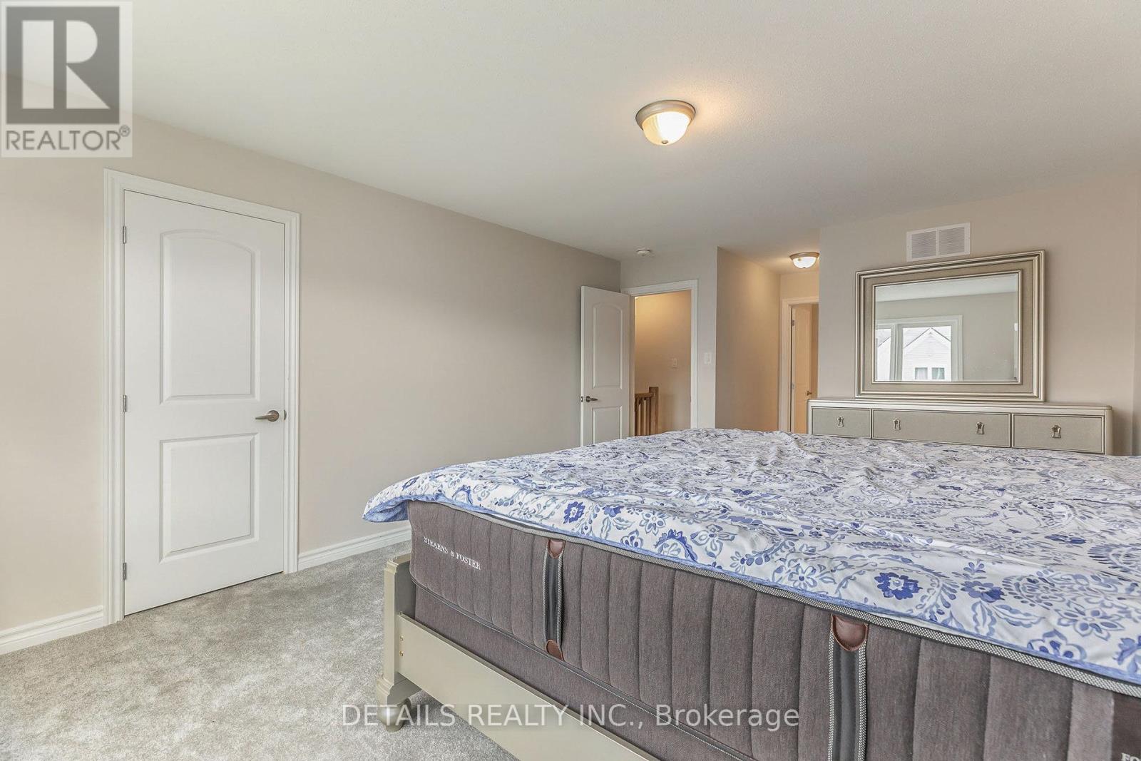708 VENNECY TERRACE - 16