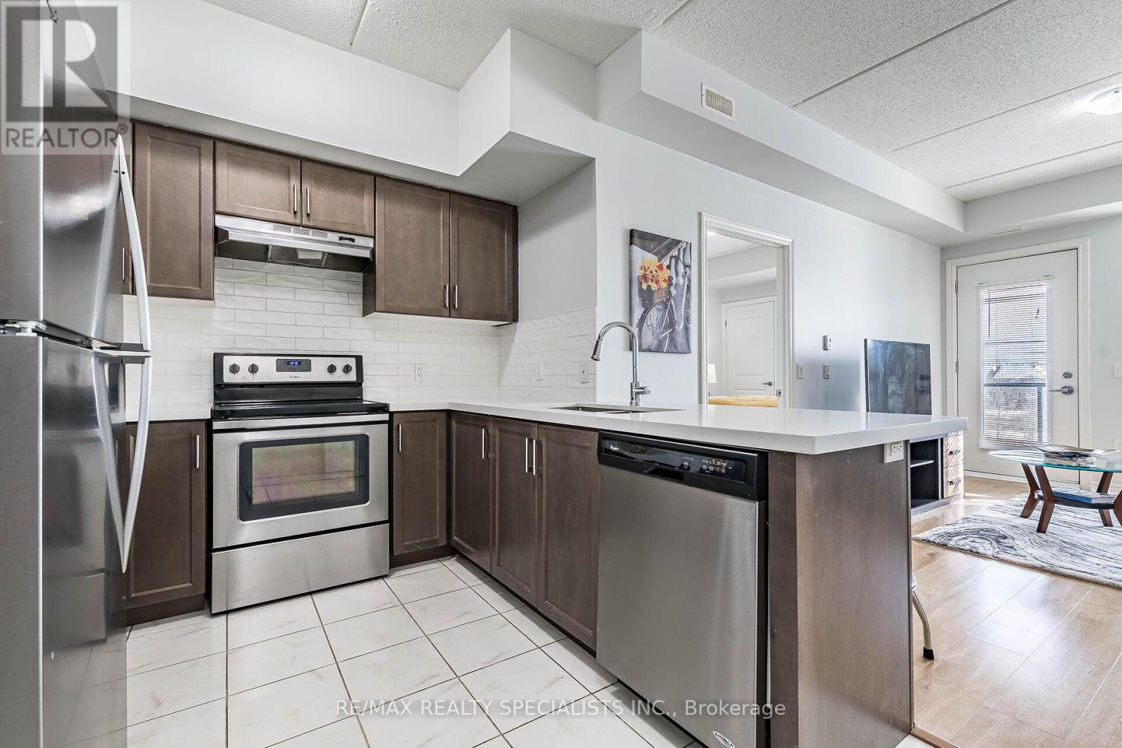 #221 640 SAUVE STREET - 13