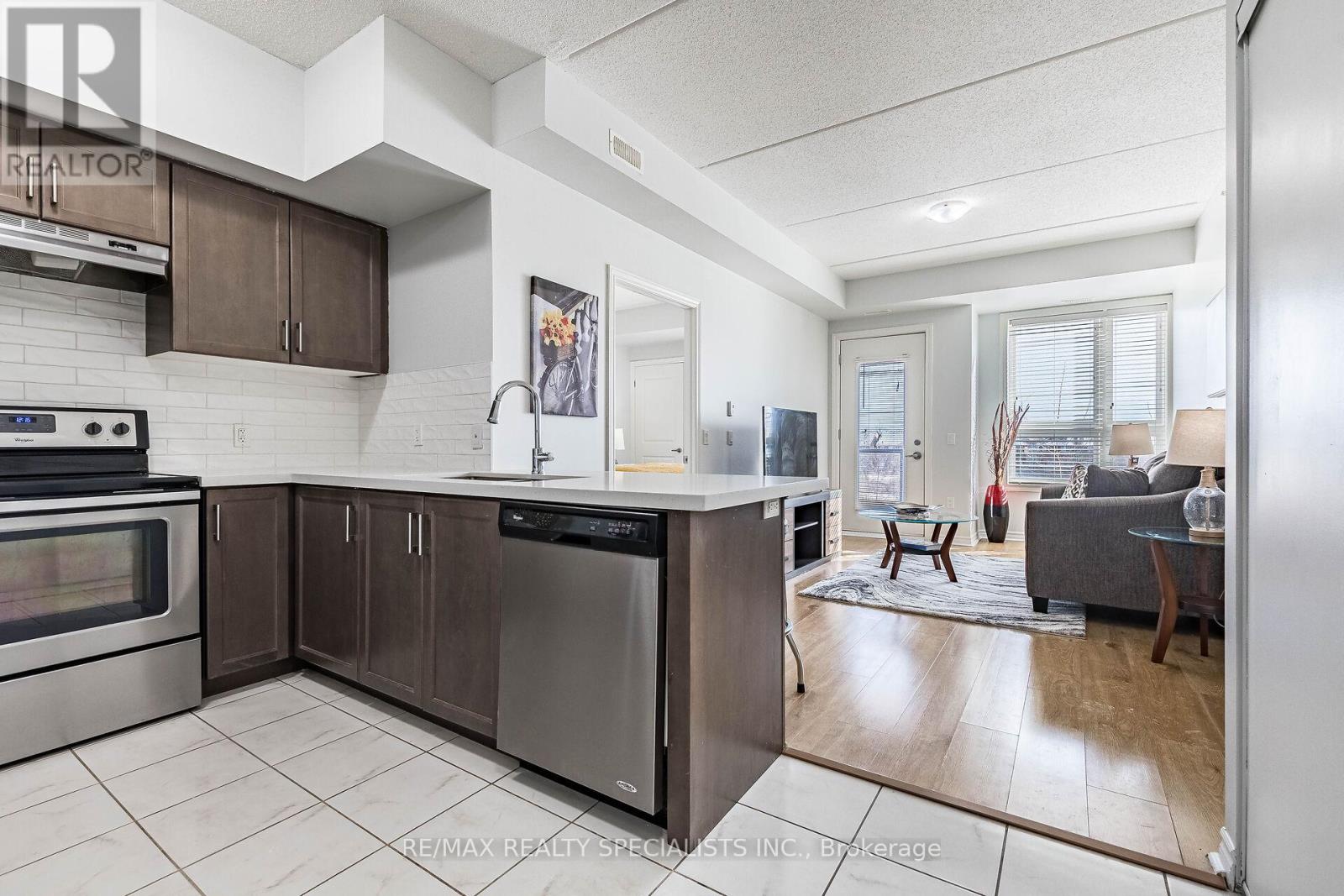 #221 640 SAUVE STREET - 14