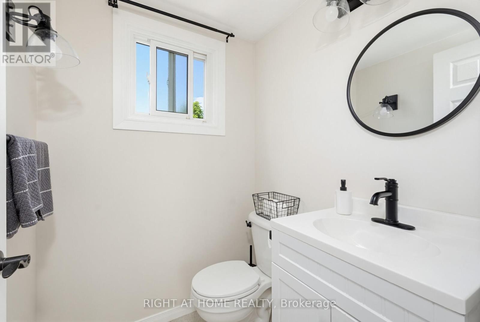 16 MARENGO COURT S - 13