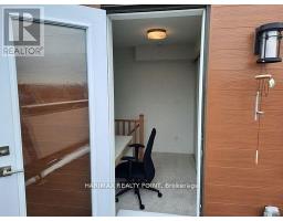 8 - 4015 Hickory Drive, Mississauga, ON L4W1L1 Photo 7