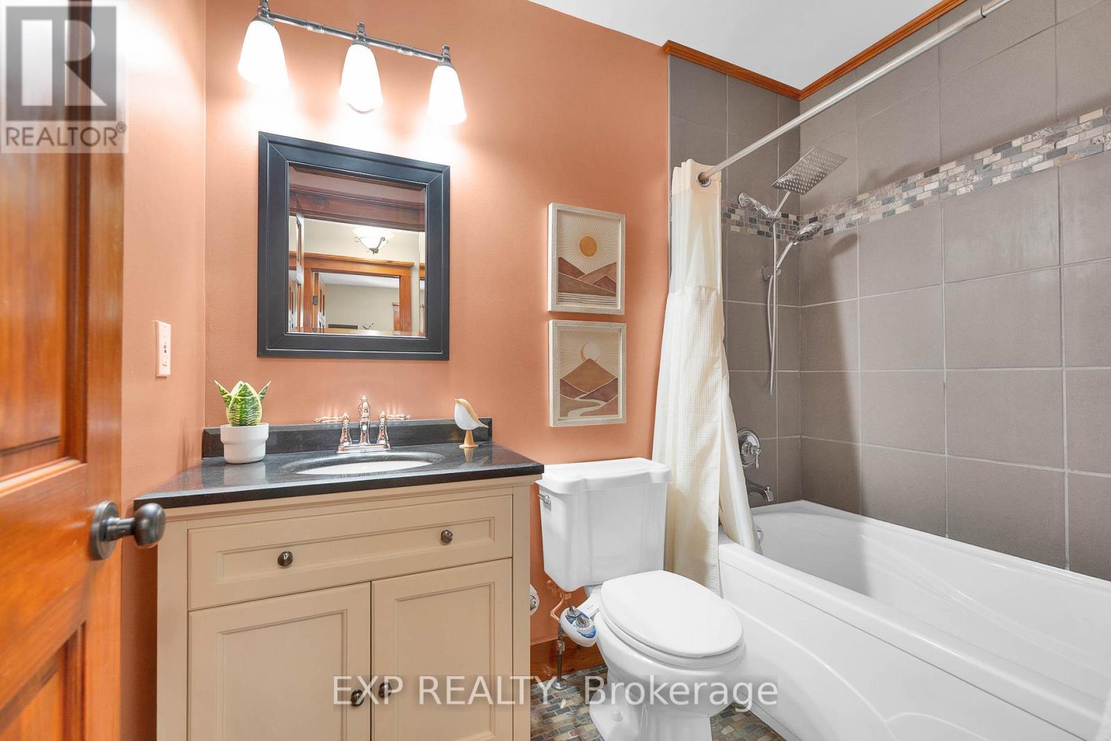 29 MCCLELLAN ROAD - 18