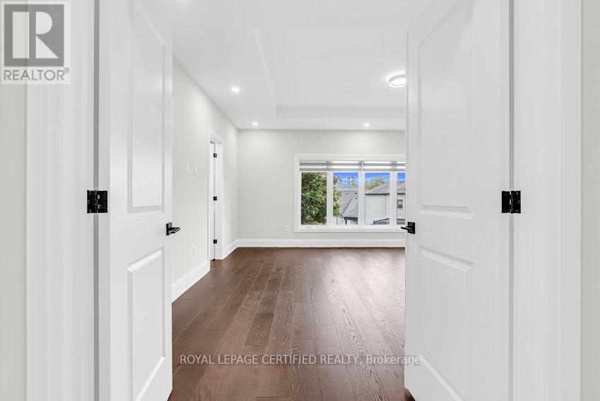 185 BURLOAK DRIVE - 17