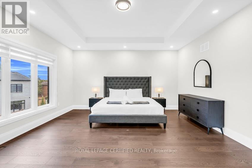 185 BURLOAK DRIVE - 18