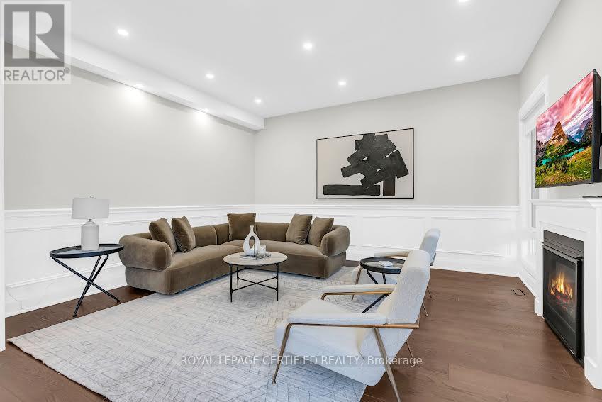 185 BURLOAK DRIVE - 8