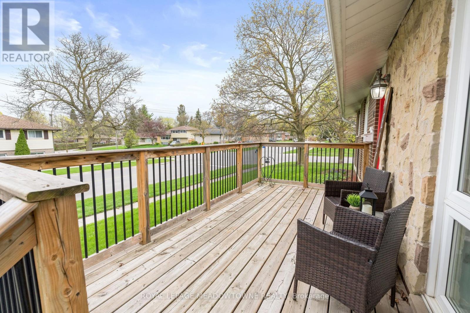 24 GOWER ROAD - 6