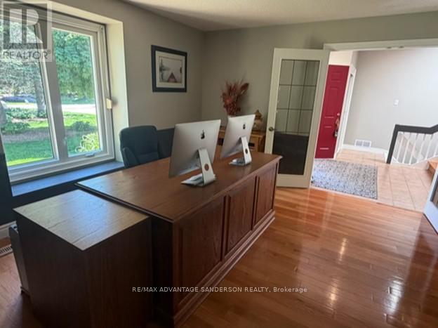 109 SALISBURY DRIVE - 16