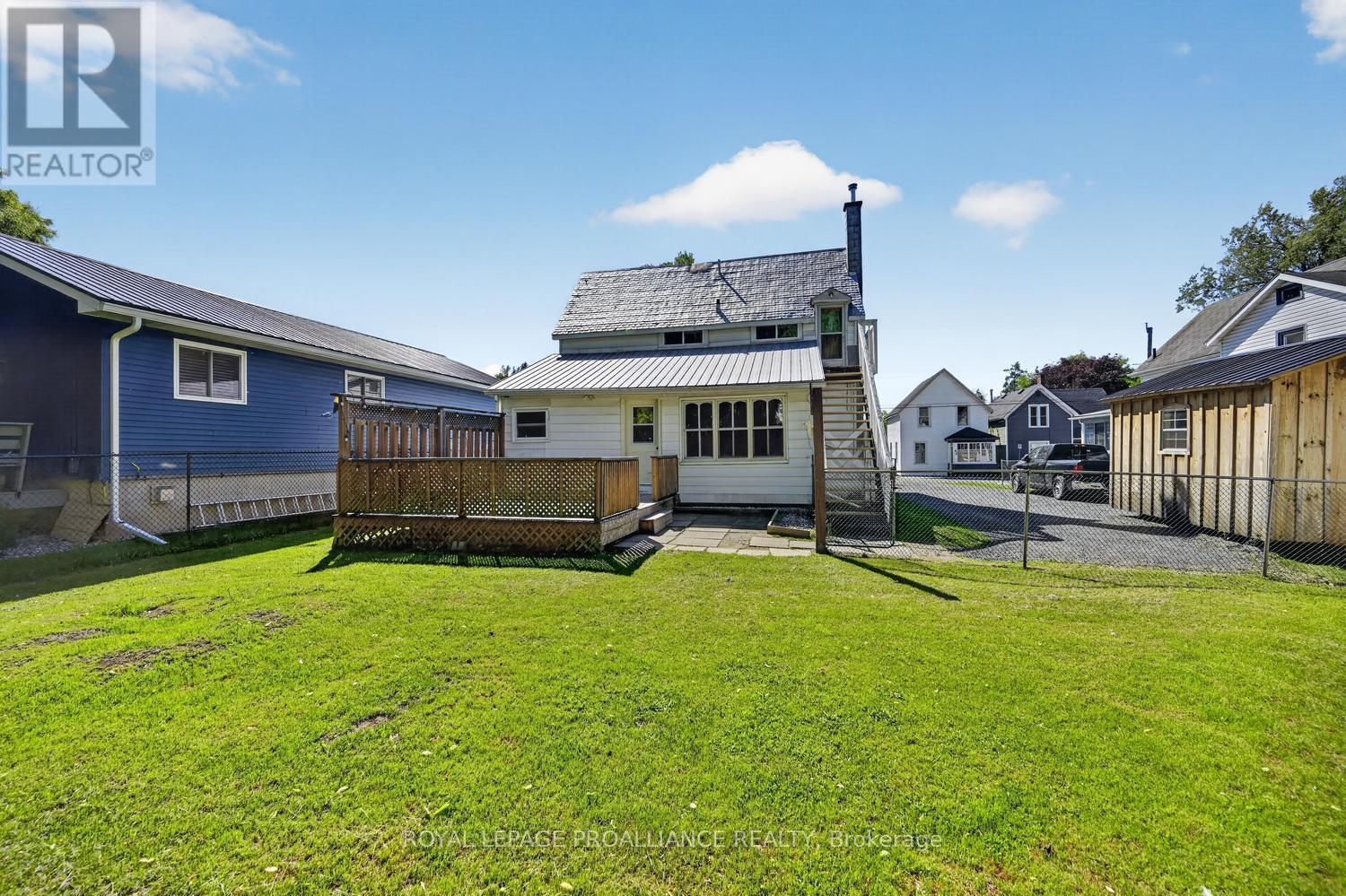 58 ABBOTT STREET - 31