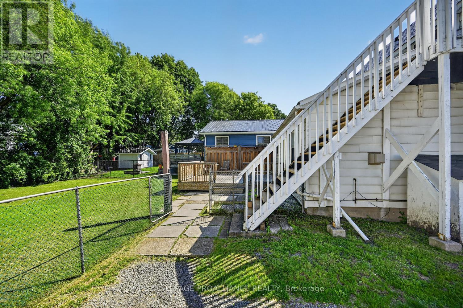 58 ABBOTT STREET - 32