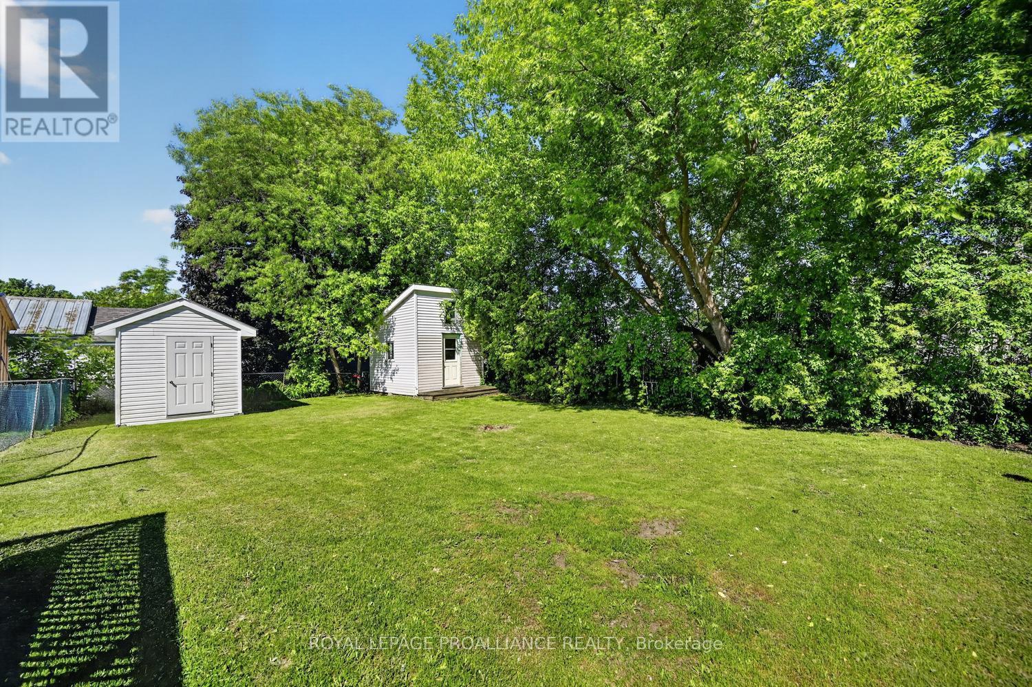 58 ABBOTT STREET - 33