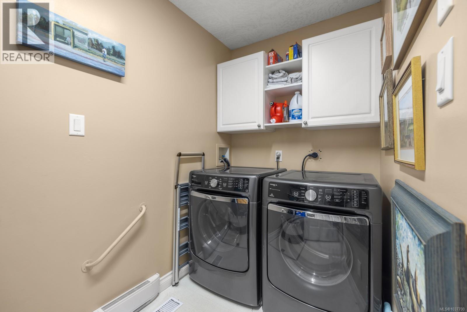 2902 Irma St, Victoria