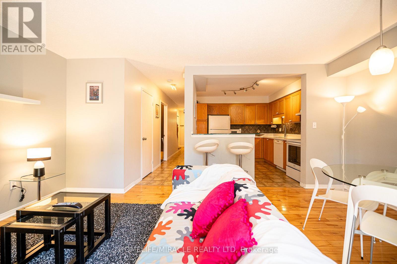#55 151 CLAIRFIELDS DRIVE E - 13