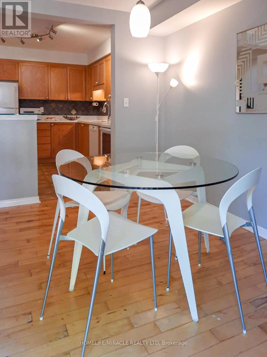 #55 151 CLAIRFIELDS DRIVE E - 15