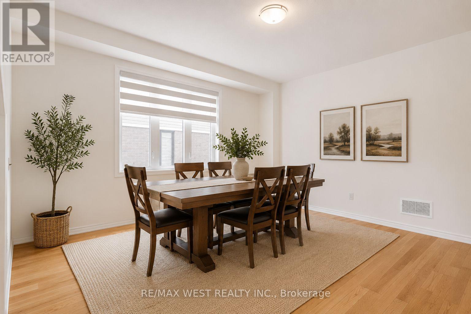 35 GILHAM WAY - 10
