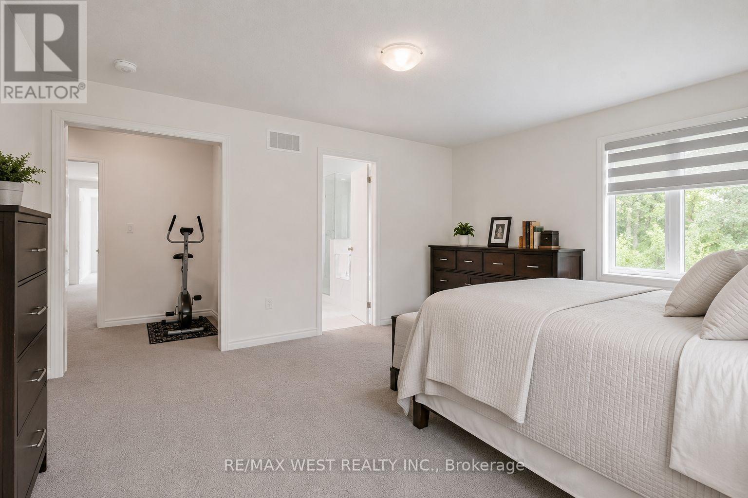 35 GILHAM WAY - 23