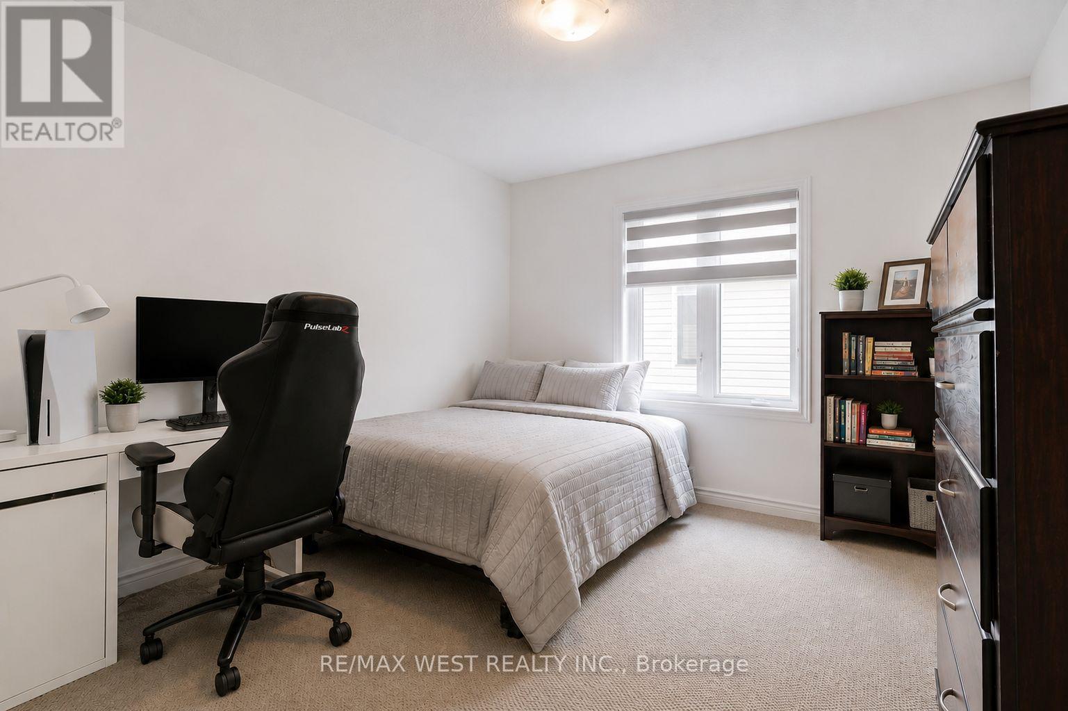 35 GILHAM WAY - 27