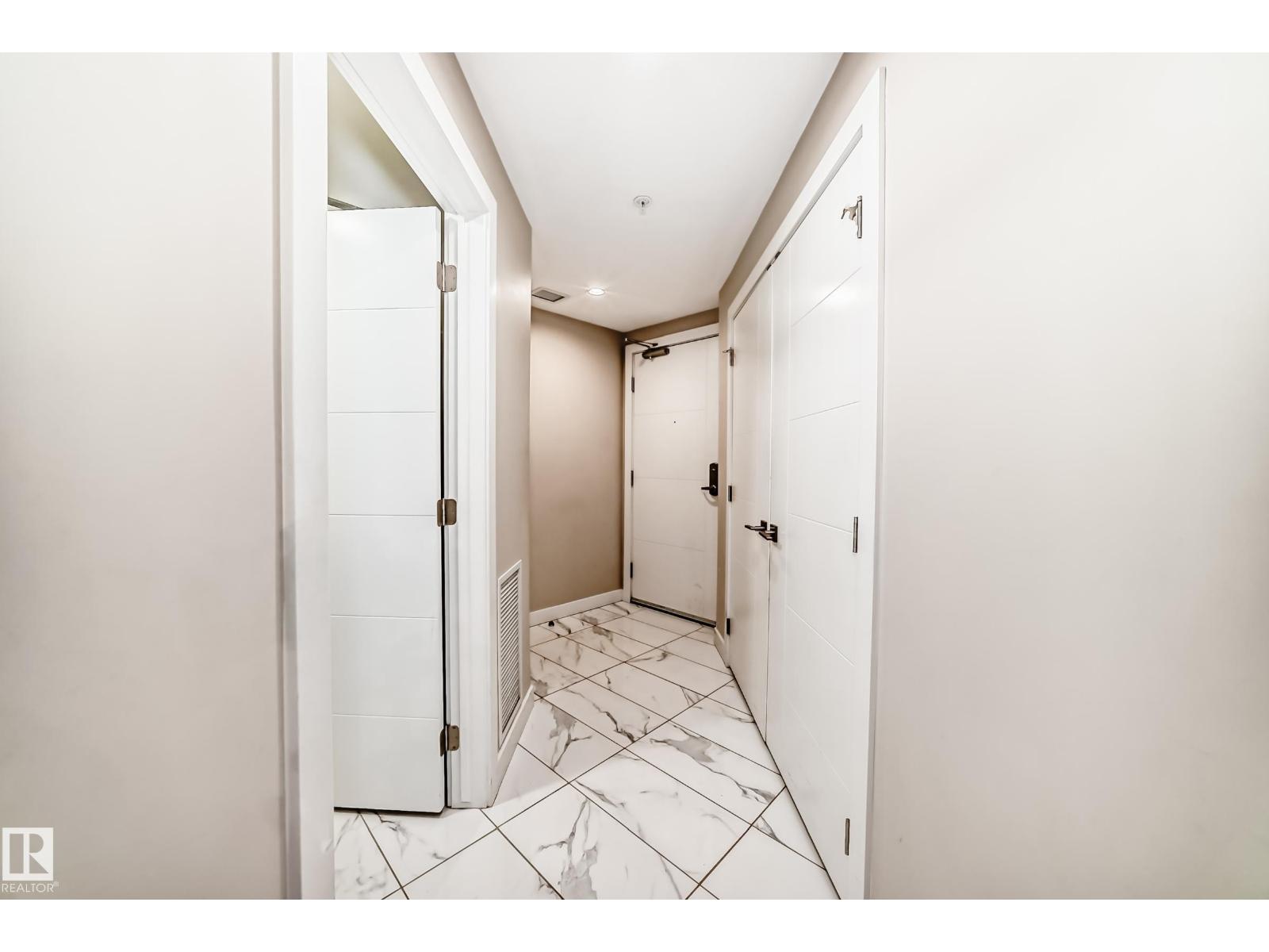 #207 11710 87 AV NW exterior
