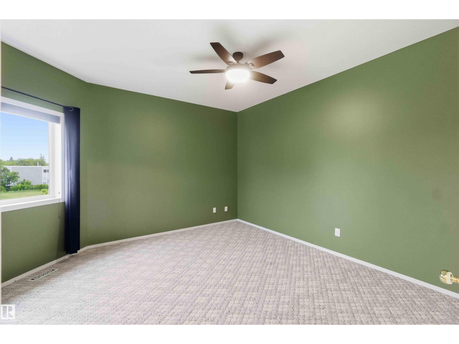 #9 3811 85 ST NW - 20