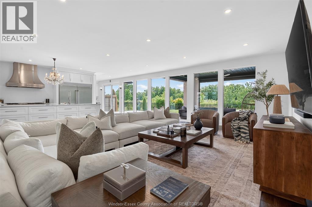 3889 ST FRANCIS CRESCENT - 17