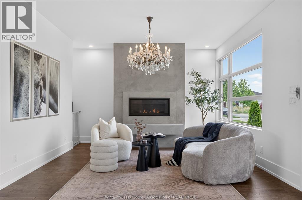 3889 ST FRANCIS CRESCENT - 5