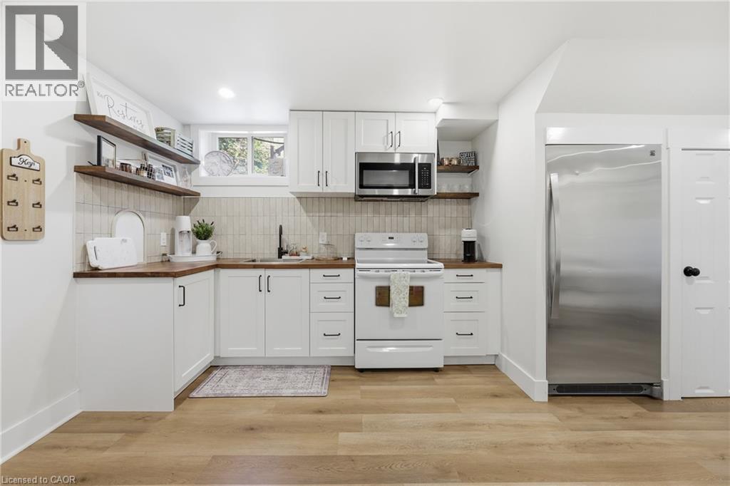 52 GRAND Avenue - 34