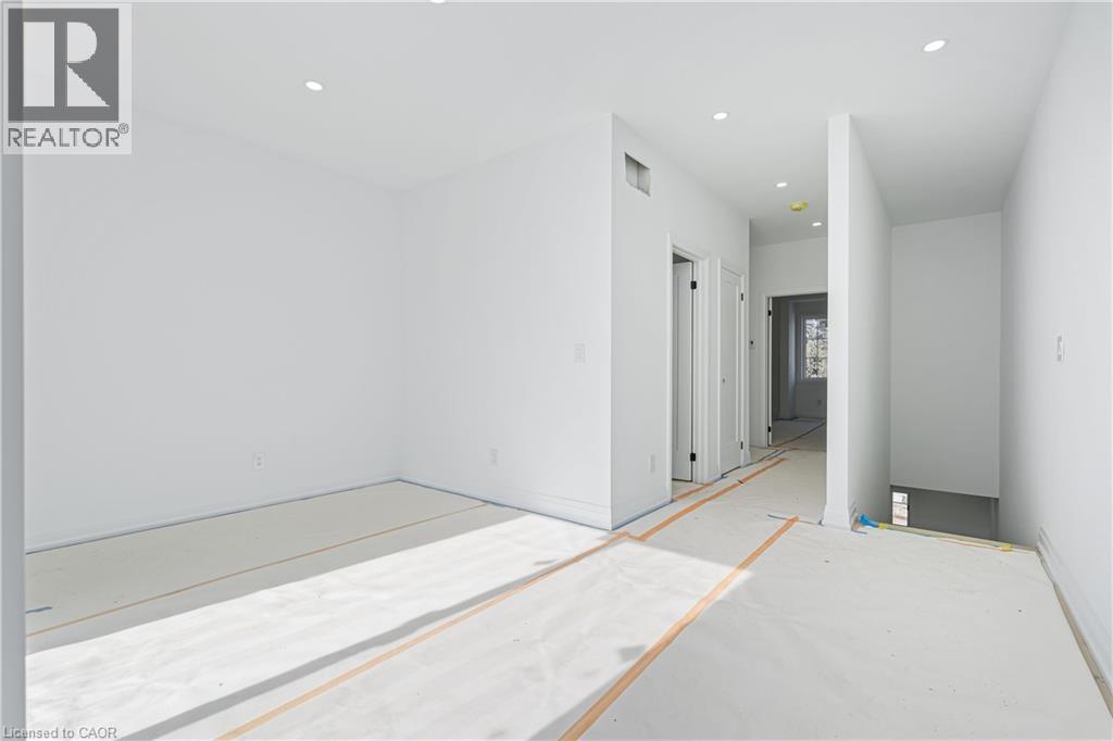 17 JAMES Street - 31