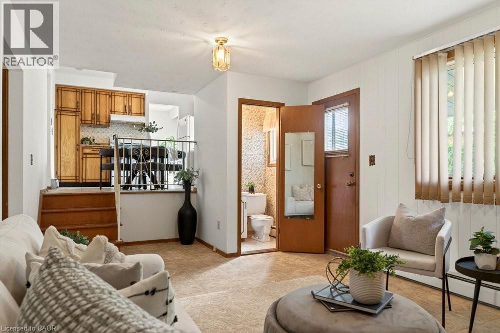 134 GREENINGDON Drive - 10