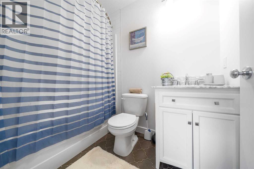 181 Somerside Road SE - 16