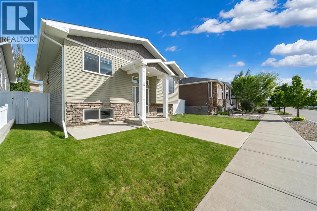 181 Somerside Road SE - 1