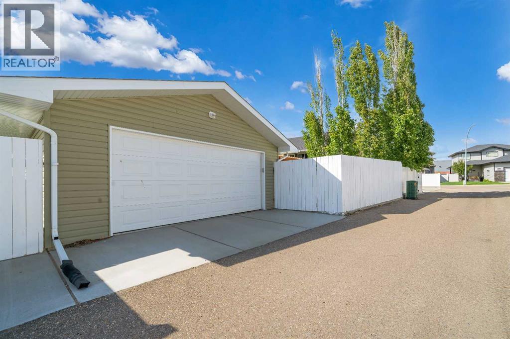 181 Somerside Road SE - 35