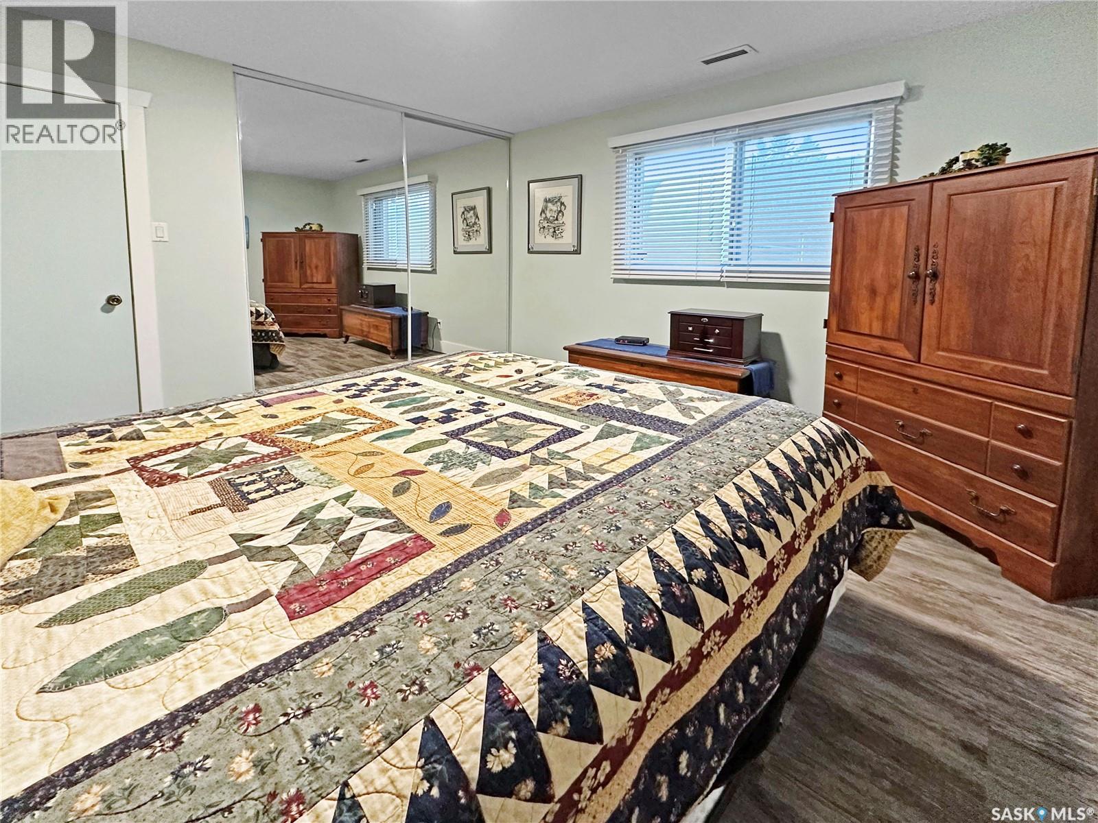 #A1 532 River STREET - 21