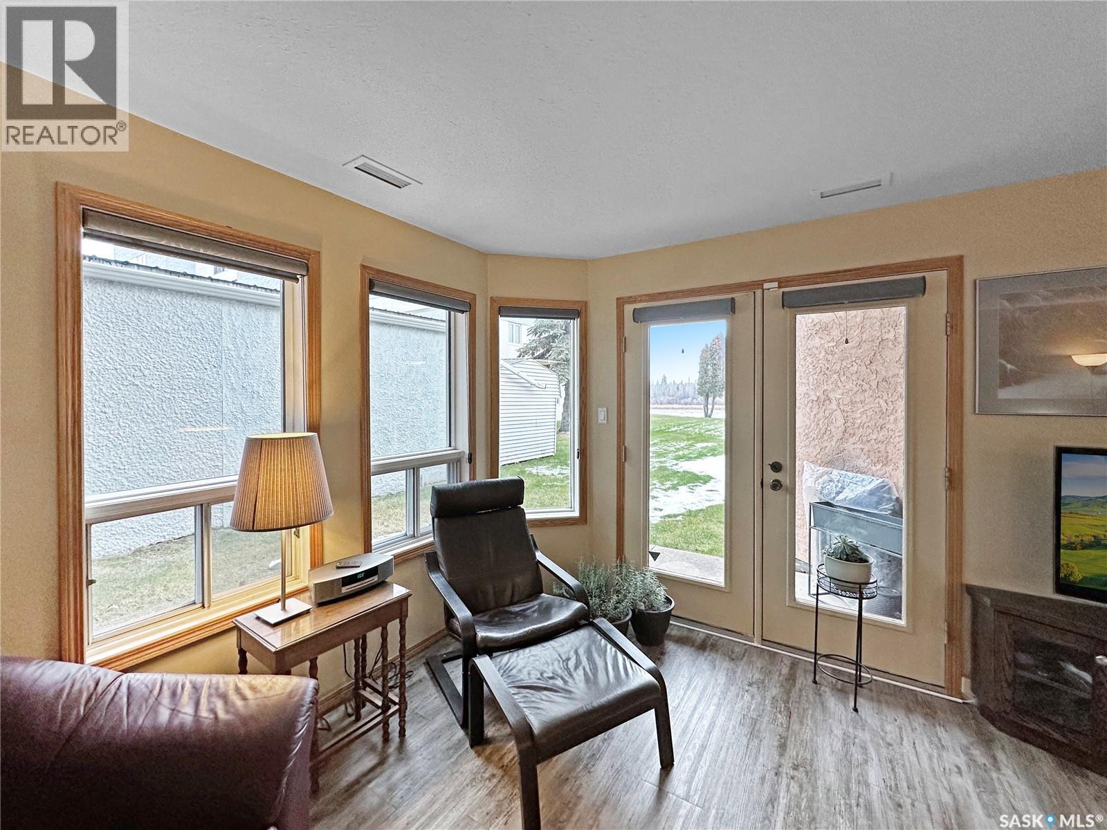 #A1 532 River STREET - 13