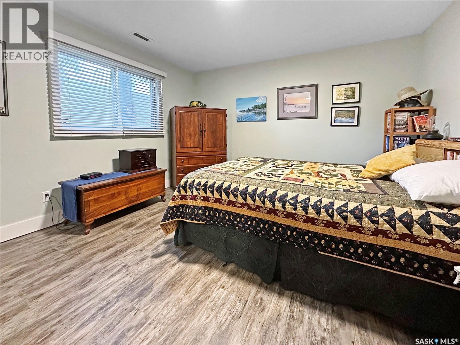 #A1 532 River STREET - 19